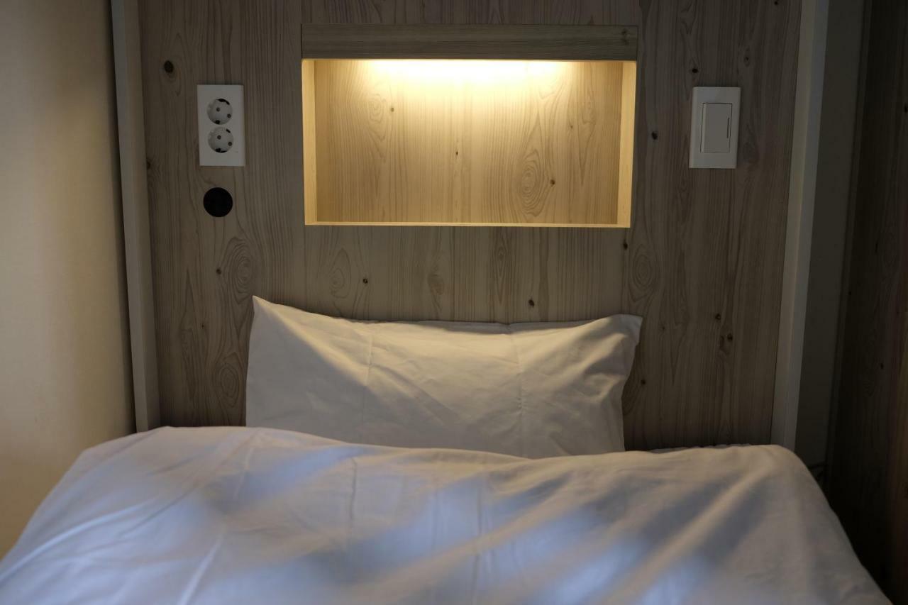 Bed Radio Dongmoon Hotel Jeju Exterior foto